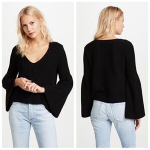 Free People Women's Chunky Knit Bell Sleeve V-Neck Pullover Sweater Black XS